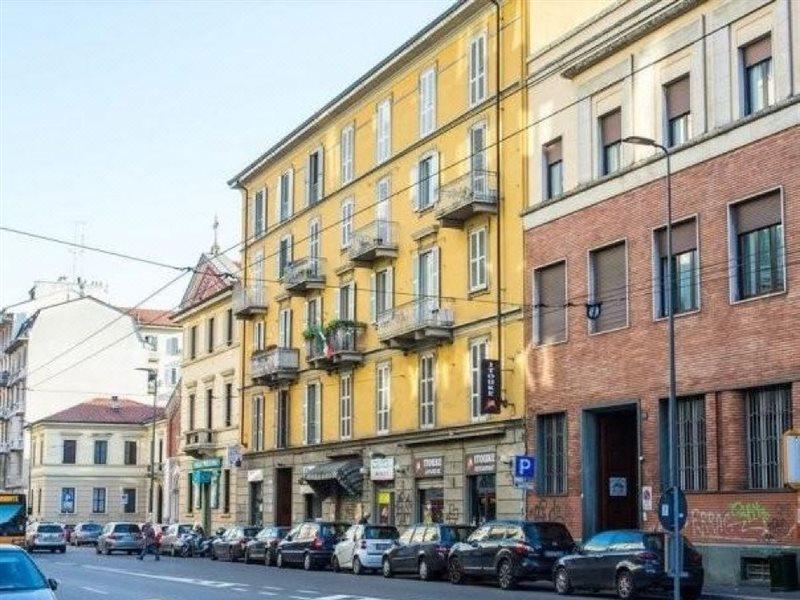 Central Hostel Milano Luaran gambar