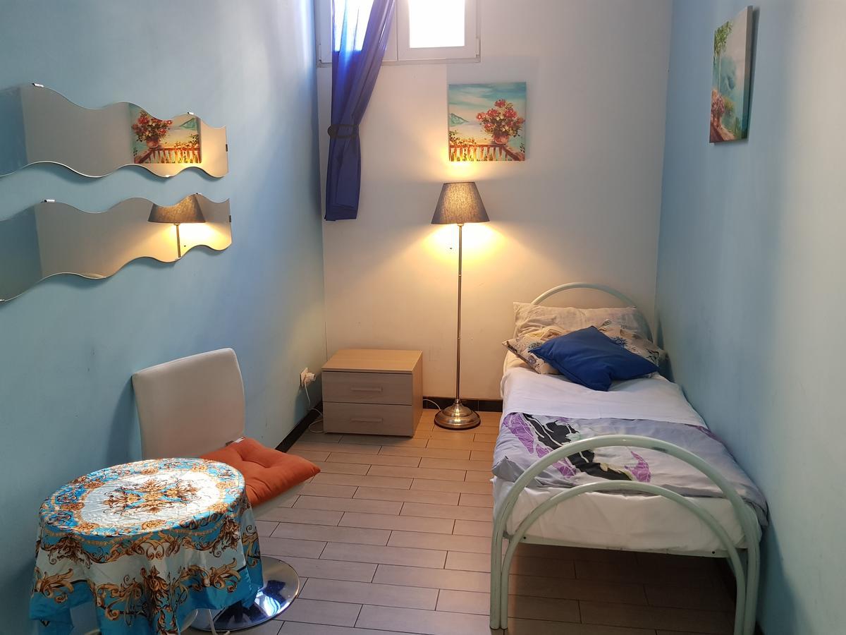 Central Hostel Milano Luaran gambar